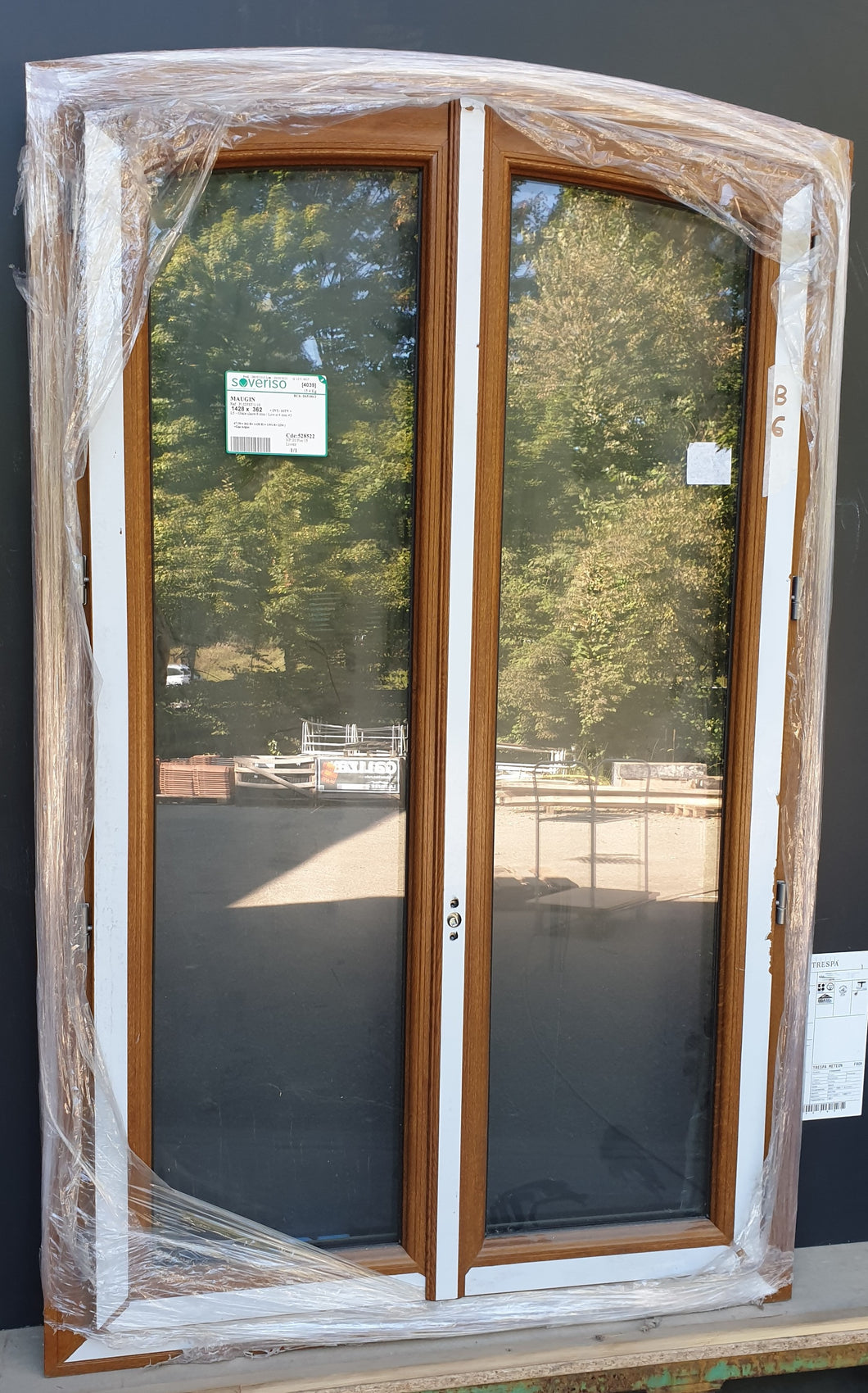 Fenêtre PVC bois 1.58x0.96